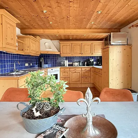 Chalet Belle Wild By Belle